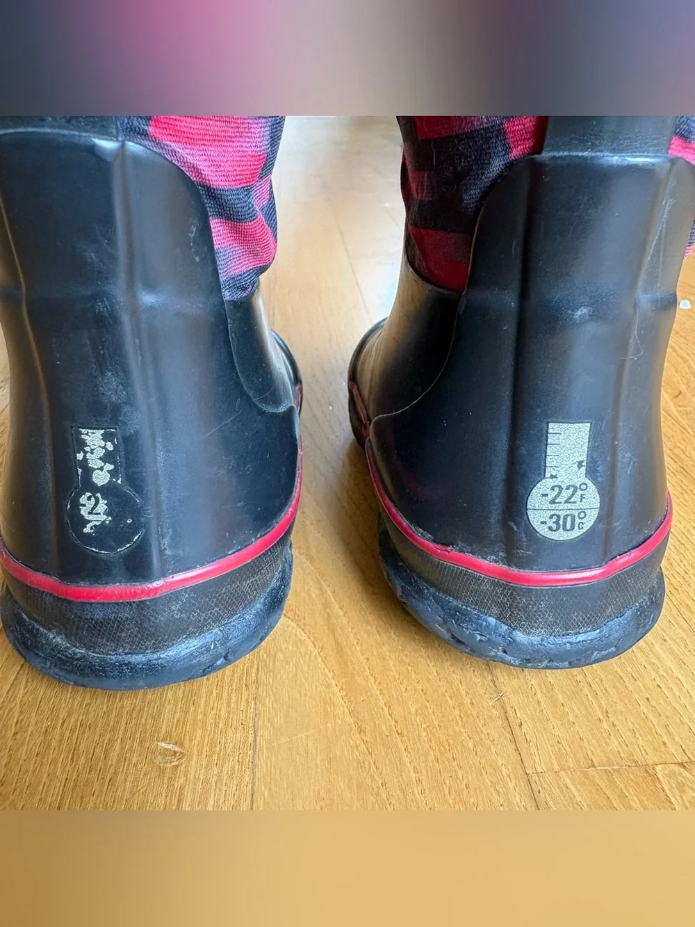 Bogs Snow Boots Red Black Neoprene Waterproof Rain Muck Boot Toddler Boys Size 8